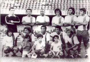 São Domingos em 1972. Em pé: Irecê, Dão,Gato Preto, Pires, Isauro e Erivaldo.