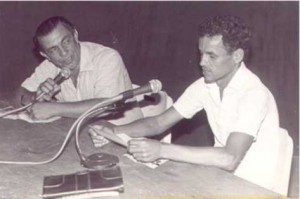 Roberval sendo entrevistado por Luis Alves. (Foto : www.museudosesportes.com.br)