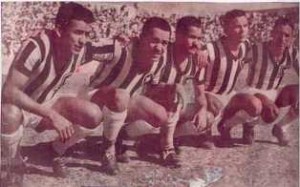 Ataque do Botafogo na virada de 5x3 : Paraguaio, Geninho, Pirilo, Otavio e Braguinha.